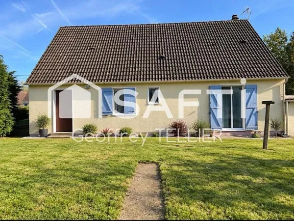 Maison avec grand terrain et dépendance