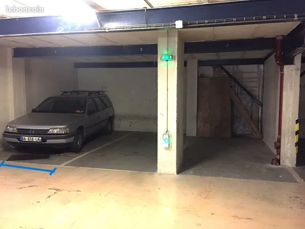 Vends parking pour voiture citadine situé à Chaville (92370)