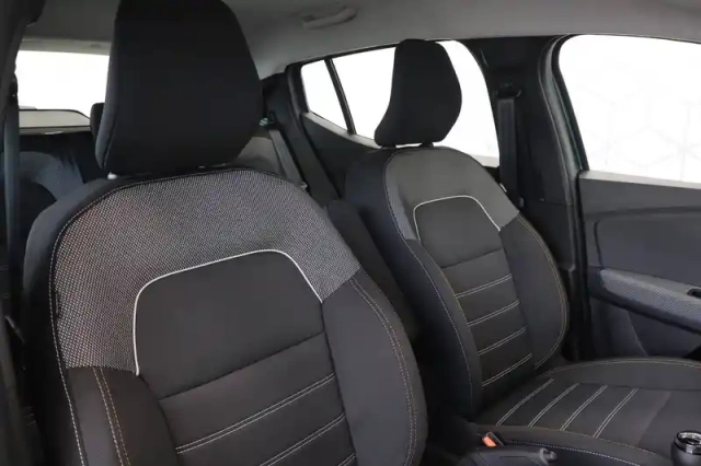 Dacia Sandero eco-g 100 gsr2 — photo 41