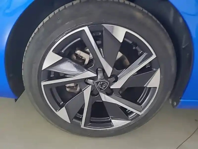Peugeot 308 puretech 130ch s&amp;s bvm6 — photo 123