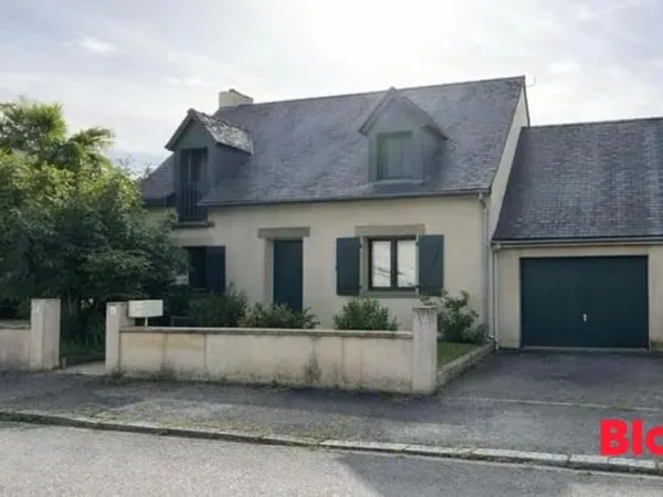 Maison familiale de 115 m² à Guichen - 4 chambres - Terrain de 486 m²