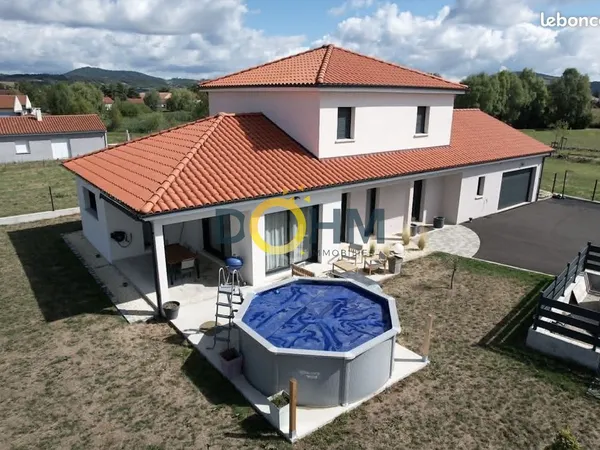 Maison 6 pièces 144 m²