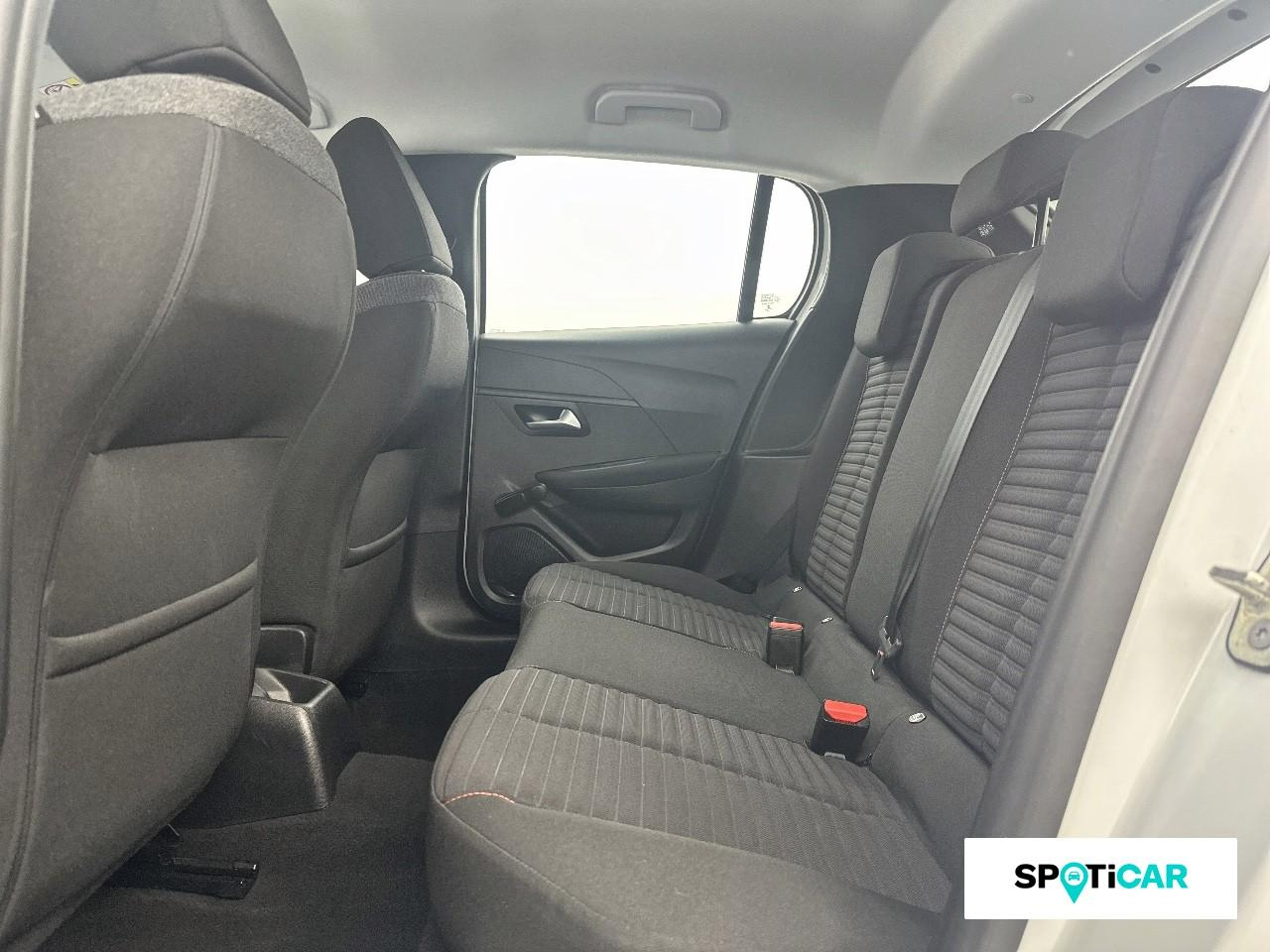 Peugeot 208 puretech 75 s&s active — photo 10