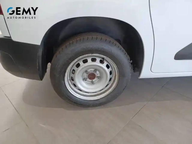 Citroën Berlingo van taille m bluehdi 100 s&amp;s bvm6 — photo 11
