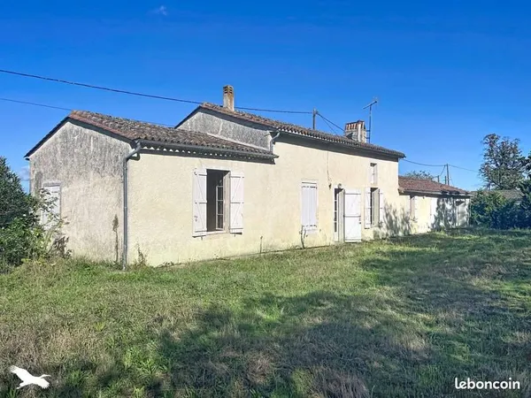 Longère 5 pièces 140 m²