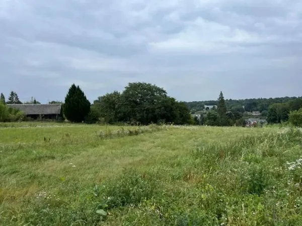 Terrain 1037 m²