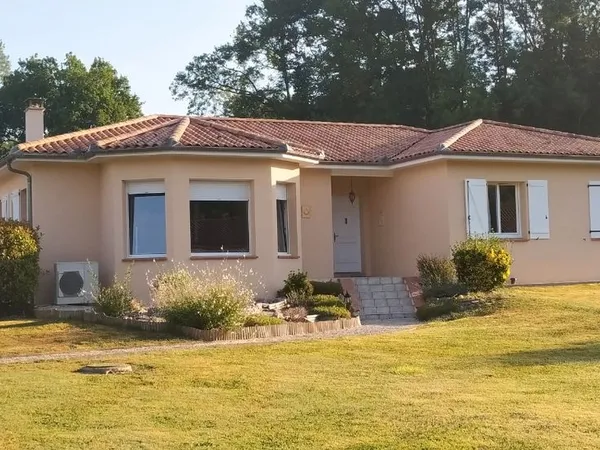 Maison de plain-pied de 146 m² sur 2 900 m² - Vue sur le Cagire - DPE B