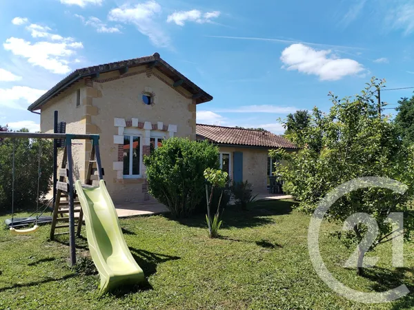 Maison 8 pièces 165 m²