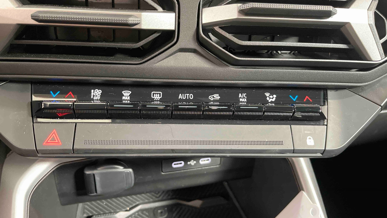 Dacia Bigster Hybrid 155 — photo 17