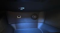 Peugeot 3008 1.5 BlueHDi 130ch S&S Allure Pack EAT8 — photo 30