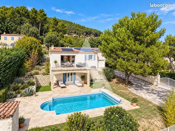 Villa 7 pièces 136 m²