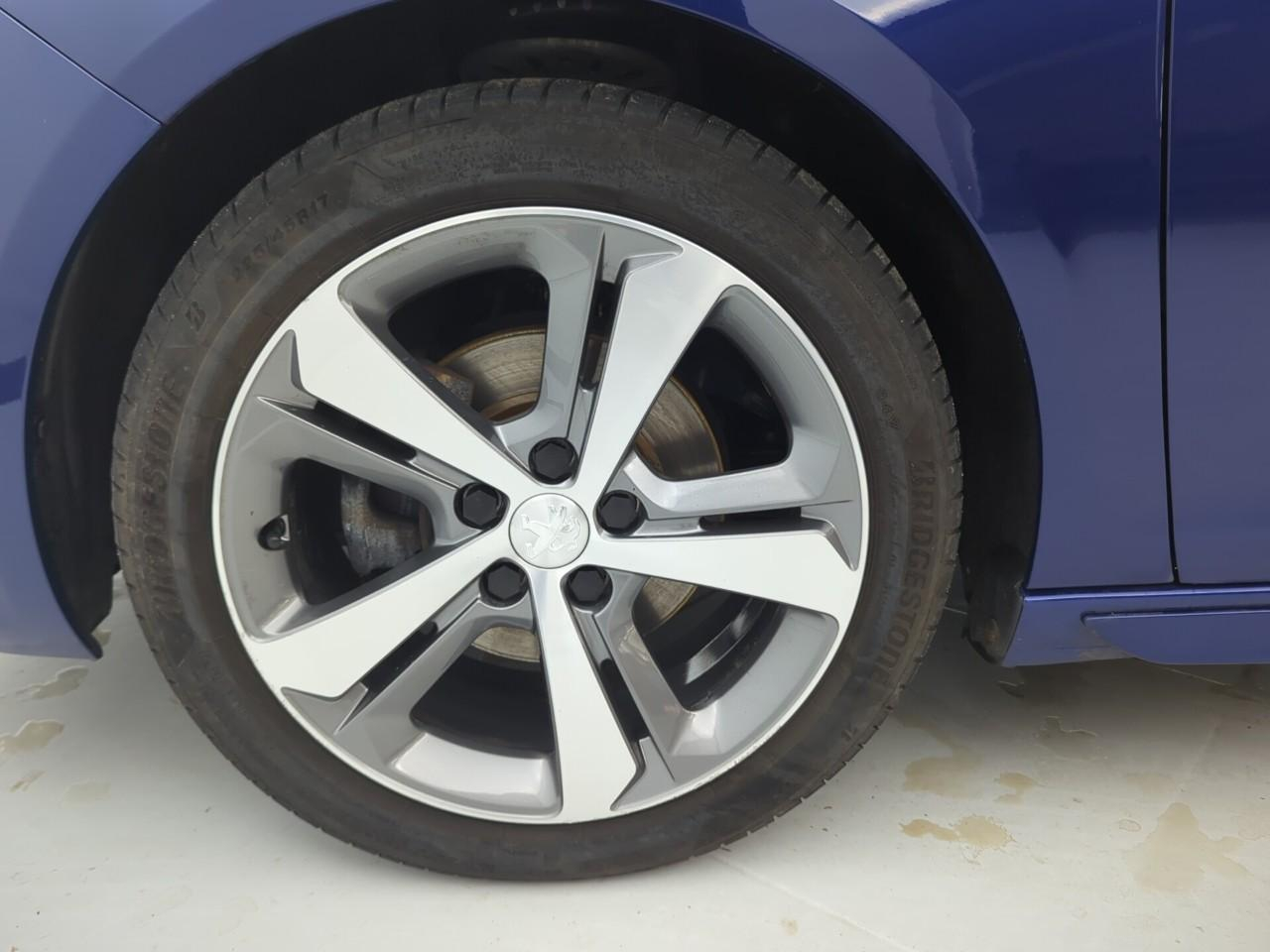 Peugeot 308 bluehdi 130ch s&s eat8 gt line — photo 30