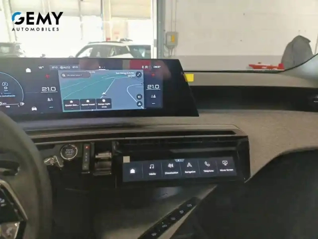 Peugeot 3008 hybrid 145 e-dcs6 — photo 30