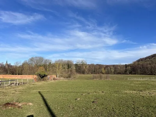 Terrain constructible 2584 m²