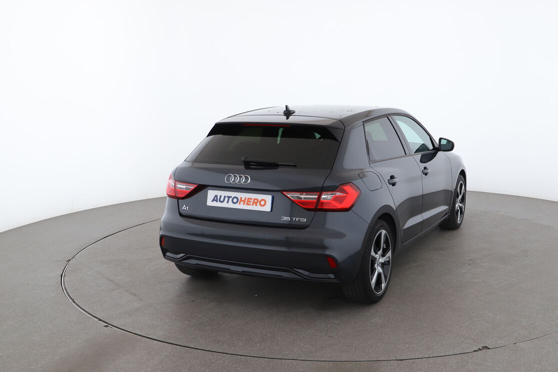 Audi A1 Sportback 35 TFSI S Tronic 7 — photo 5