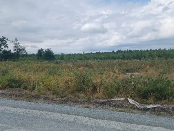 Terrain 625 m²