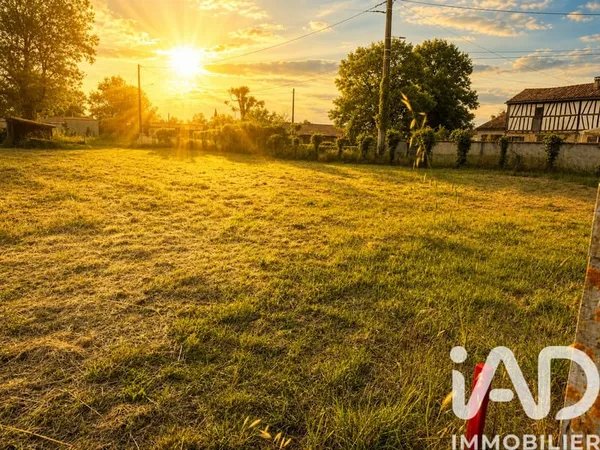 Terrain 936 m²