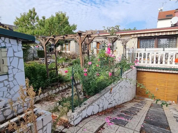 Maison 2 pièces 57 m²