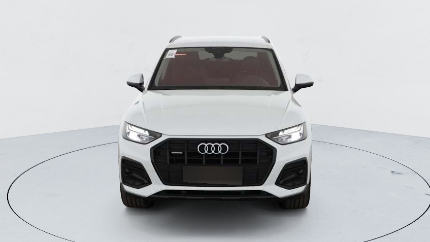 Audi Q5 Sportback — photo 11