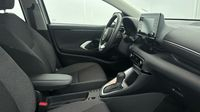 Toyota Yaris 116h Dynamic Business 5p + Programme Beyond Zero Academy MY22 — photo 15