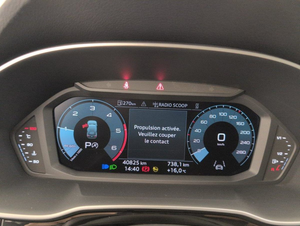 Audi Q3 — photo 22