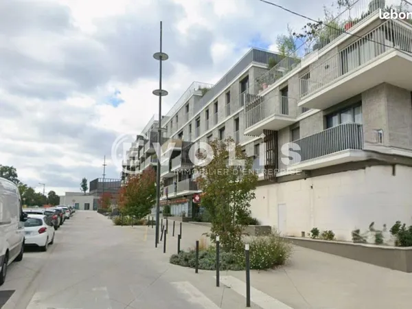 Local commercial 119 m²