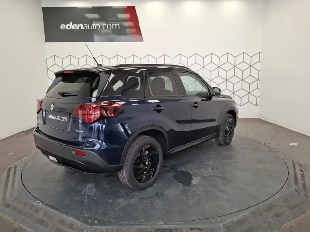 Suzuki Vitara 1.4 boosterjet hybrid — photo 5