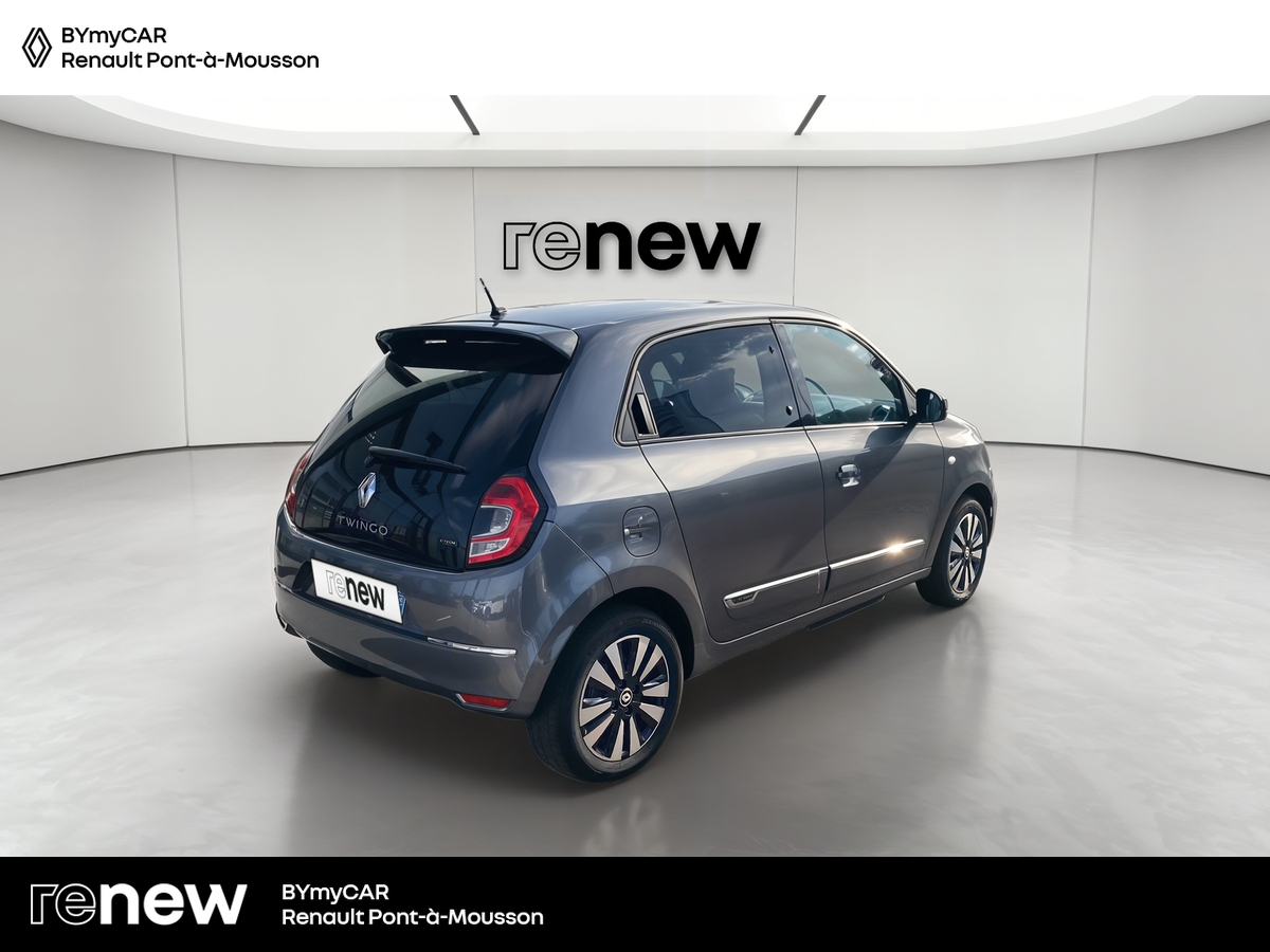 Renault Twingo III E-Tech — photo 5