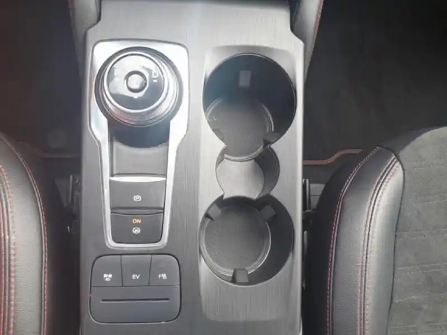 Ford Kuga 2.5 duratec 225ch phev st-line x bva — photo 10