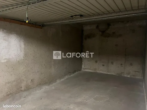 Parking/box 14 m² CAEN