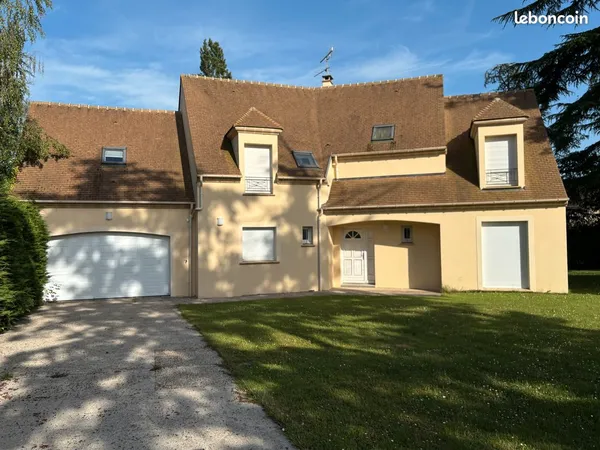 Maison à vendre à Feucherolles / Ste Gemme (78810) - 259 m²