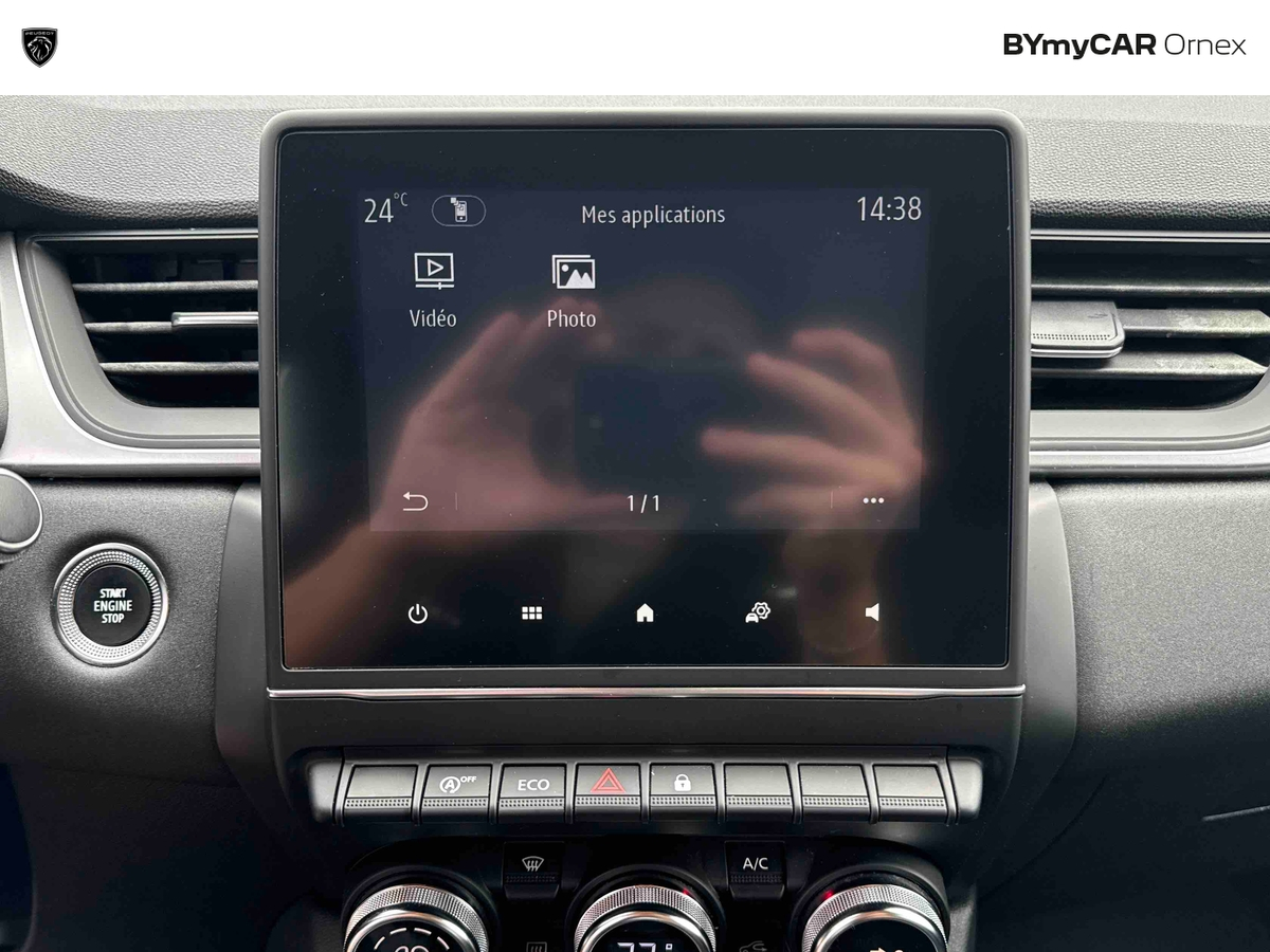 Renault Captur TCe 140 EDC - 21 — photo 27