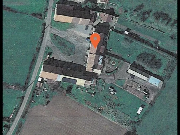 🏡 À louer - Maison 100 m² - Secteur Igornay