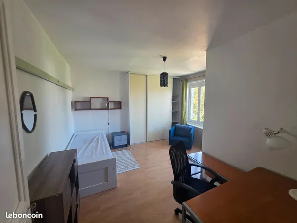 Chambre étudiants TCC
