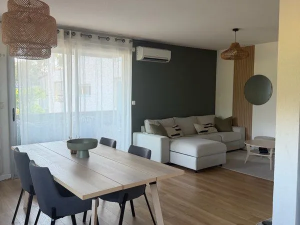 Appartement T3 de 64 m² avec grand balcon de 14 m² - Port-Marianne
