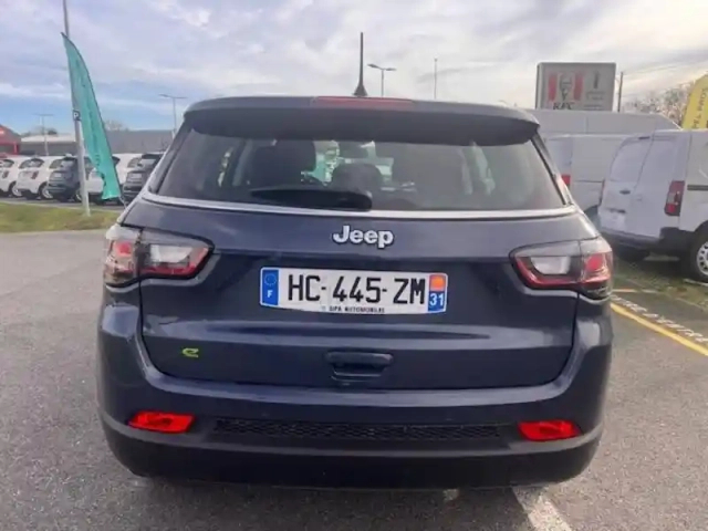 Jeep Compass 1.5 turbo t4 130 ch bvr7 e-hybrid — photo 32