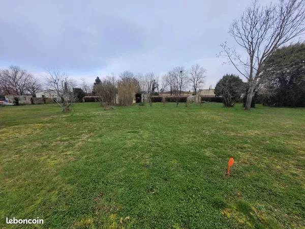 Terrain 883 m² Bessières