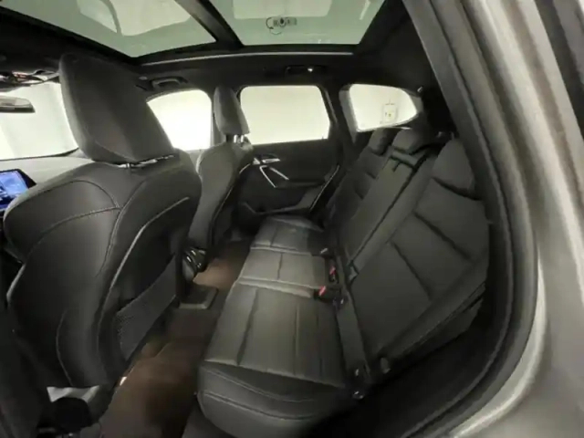 Bmw X1 sdrive18d 150ch m sport — photo 9