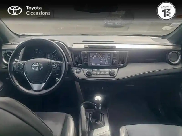 Toyota Rav4 143 d-4d design 2wd — photo 8
