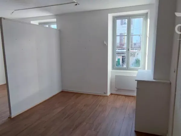Local commercial