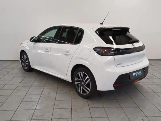 Peugeot 208 1.2 puretech 100ch s&amp;s allure 118g — photo 4