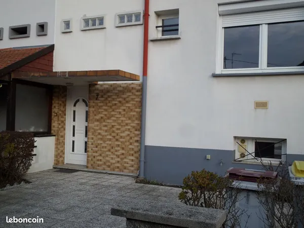 Maison mitoyenne à louer