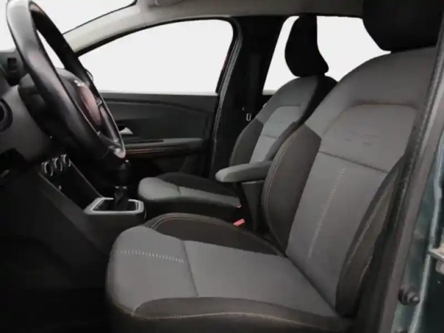 Dacia Jogger 1.0 eco-g 100ch extreme+ 7 places — photo 30