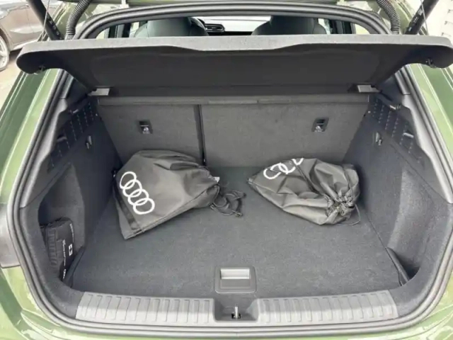 Audi A3 allstreet 40 tfsi e 204ch phev avus s tronic 6 — photo 9