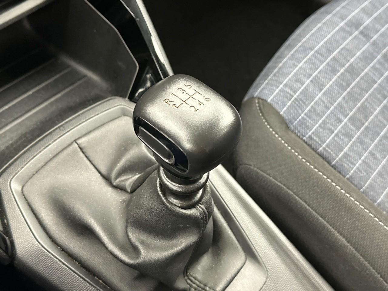 Peugeot 208 bluehdi 100 bvm6 premium — photo 30