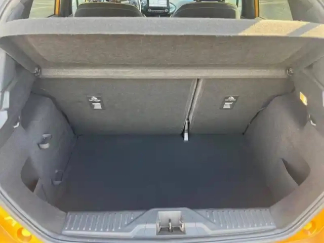 Ford Fiesta active 1.0 ecoboost 100ch s&amp;s pack euro6.2 — photo 6