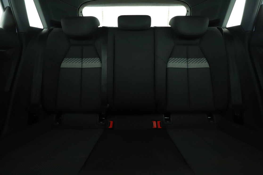 Audi A3 Sportback 45 TFSIe Competition S Tronic — photo 14