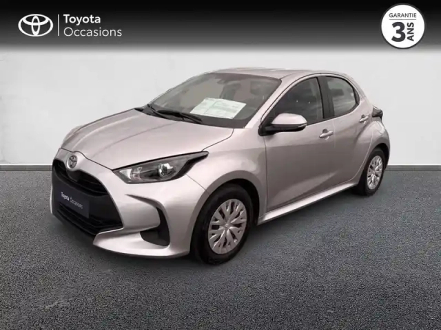 Toyota Yaris 120 vvt-i dynamic business 5p mc24