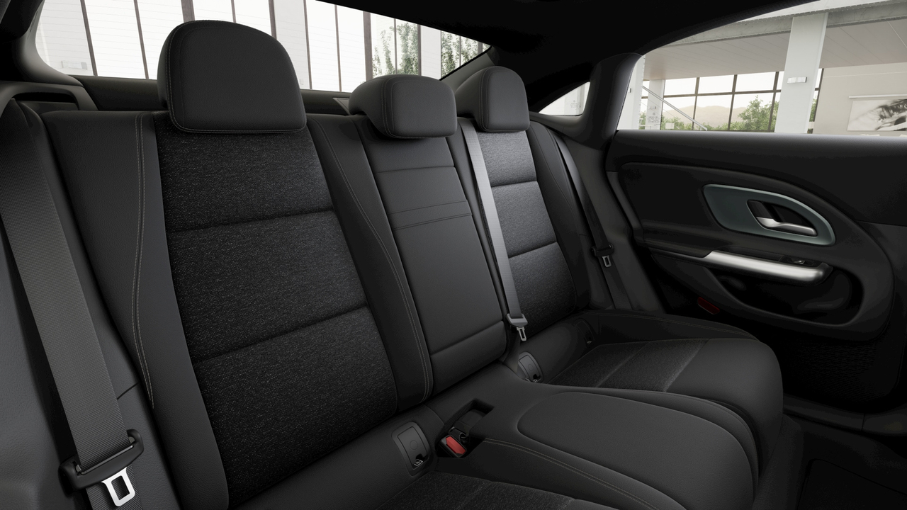 Mercedes CLA 250+ avec technologie EQ — photo 10