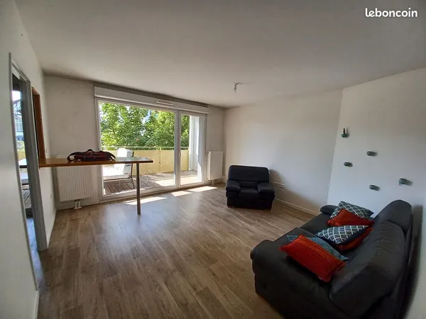 F 3 à louer à Strasbourg